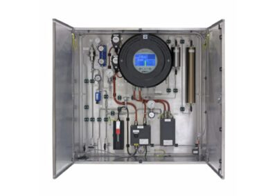 Analizador de trazas de humedad en hidrocarburos